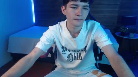 trevor_mob online show from April 1, 10:40 pm