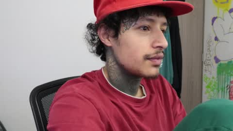 - trieone online show from January 14, 4:33 pm