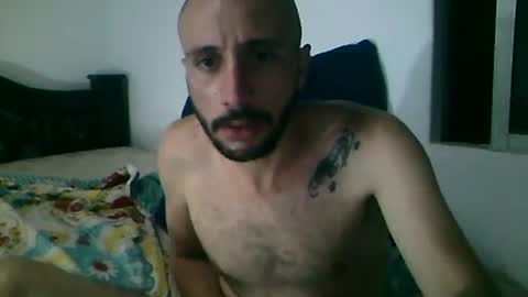 Snapshot of tristan_drumm chatting on September 27, 3:04 am tristan online show from September 27, 3:04 am