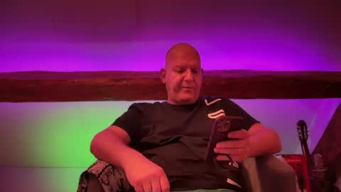 Triton online show from April 18, 7:07 pm