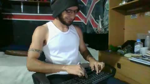 Andrew online show from January 3, 10:51 pm