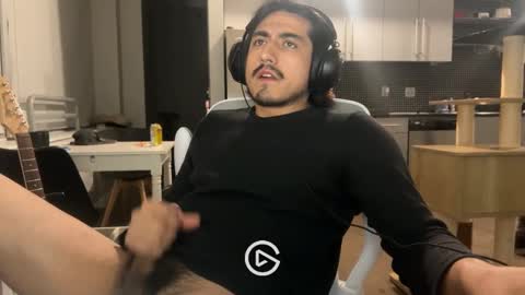 trod5763 online show from January 14, 7:06 am