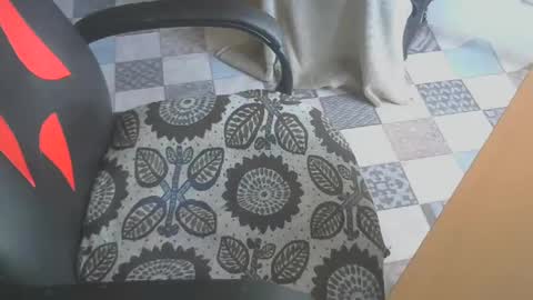 trololle3 online show from March 7, 1:07 pm