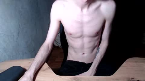 I POST MY FUCKING VIDEOS AND PICS    online show from May 3, 3:26 pm