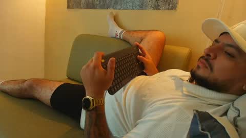 Troy online show from April 22, 3:57 am