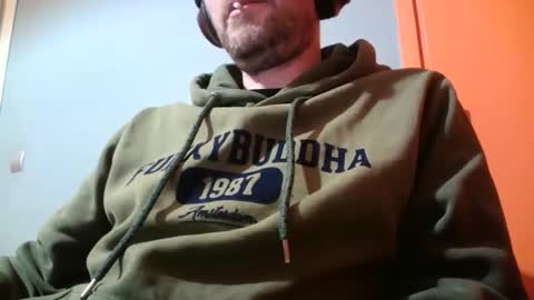 truble_again online show from March 20, 5:50 pm