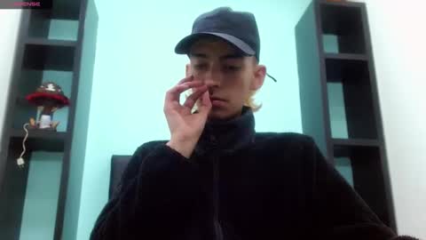 ttimy online show from April 2, 8:27 pm