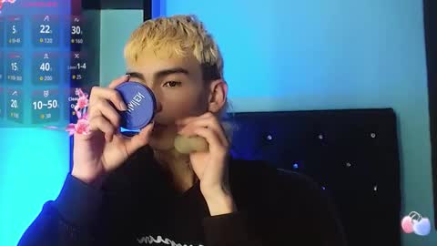 ttimy online show from April 9, 8:59 pm