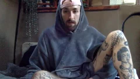 Tuhands online show from January 21, 2:11 pm