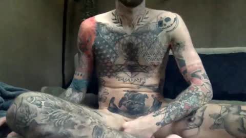 Tuhands online show from February 12, 3:05 pm