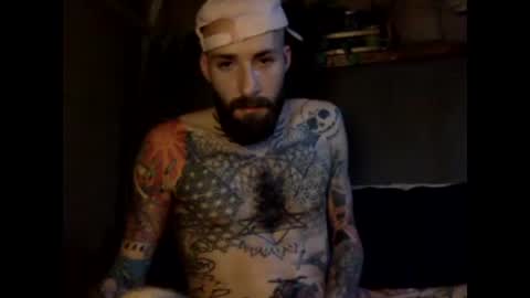 Tuhands online show from December 11, 3:11 pm