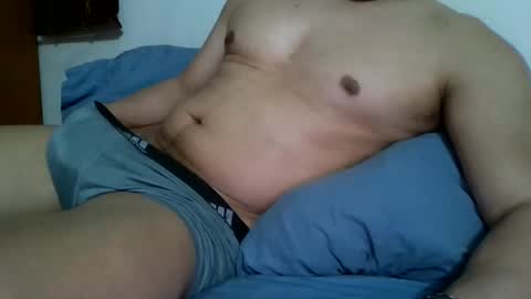 tupapi79279622 online show from February 16, 3:37 am