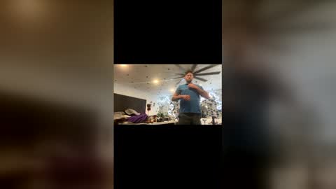 turkeyjerky92 online show from April 27, 6:46 pm