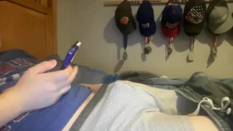 Snapshot of twinkmikexxx12 chatting on October 23, 10:13 pm mike online show from October 23, 10:13 pm
