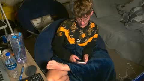 Snapshot of twinktools chatting on September 20, 1:55 pm shytwink online show from September 20, 1:55 pm