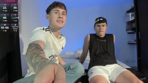 twintease online show from December 6, 2:13 am