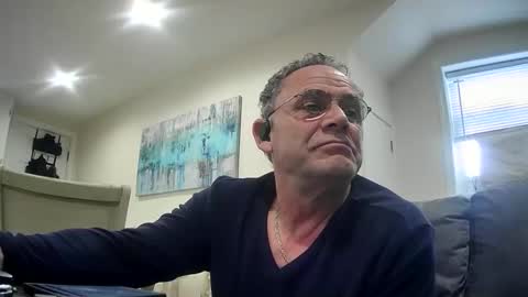 Twopeopleinlove online show from February 1, 7:34 pm