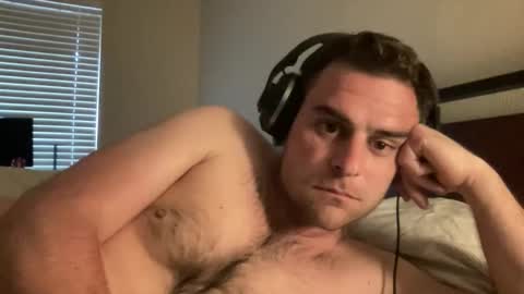 tyler_343422 online show from May 17, 12:12 pm