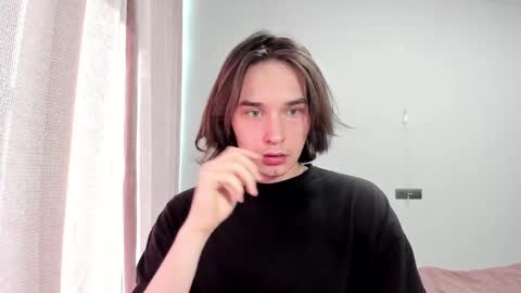 Snapshot of tyler__johnson chatting on February 25, 10:04 am Tyler  johnson online show from February 25, 10:04 am