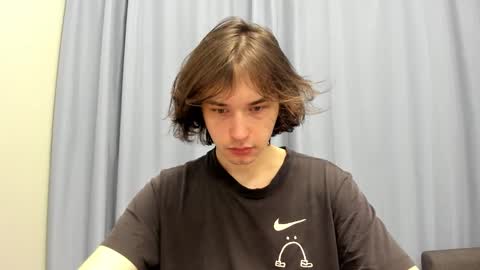 Snapshot of tyler__johnson chatting on January 27, 7:03 pm Tyler  johnson online show from January 27, 7:03 pm