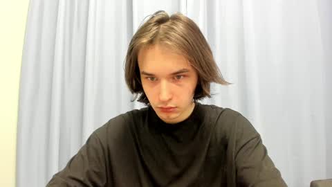 Snapshot of tyler__johnson chatting on February 2, 6:15 am Tyler  johnson online show from February 2, 6:15 am