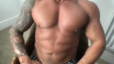 tylermarkd online show from September 25, 8:57 am