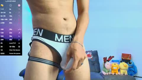   online show from November 26, 7:22 am