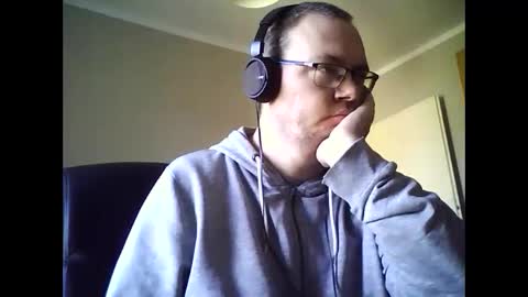 tyradi1991 online show from March 19, 12:52 pm