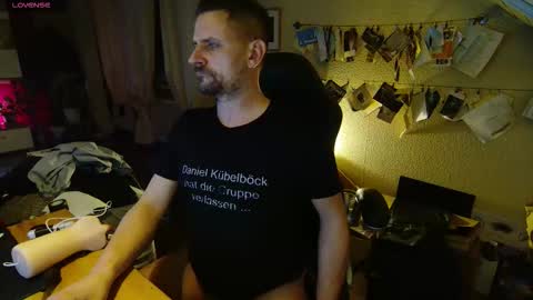 Sascha online show from March 17, 2:15 am