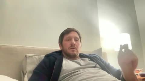 u28005 online show from December 15, 11:31 pm