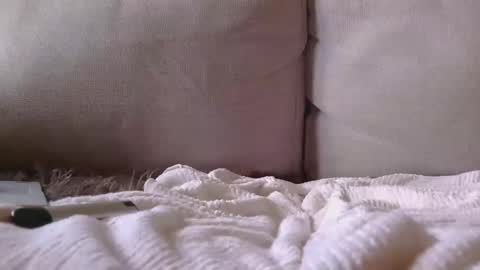 ubercool1 online show from April 28, 2:06 am