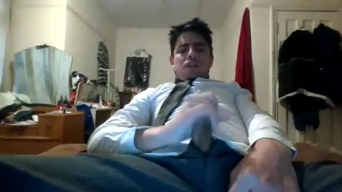 uglyyounlad online show from March 5, 6:01 pm