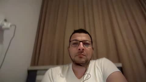 ukhalid82 online show from October 15, 10:28 pm