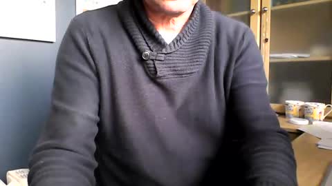 mark online show from February 27, 11:55 am