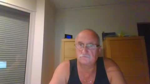 Ulli online show from May 24, 8:26 pm