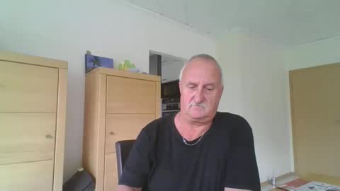 Ulli online show from May 10, 7:31 am