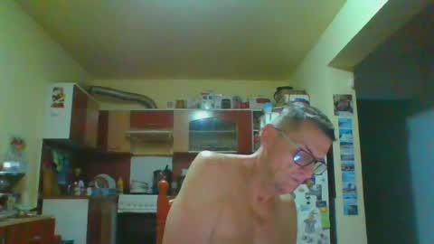 ulmeni4 online show from June 26, 12:14 am