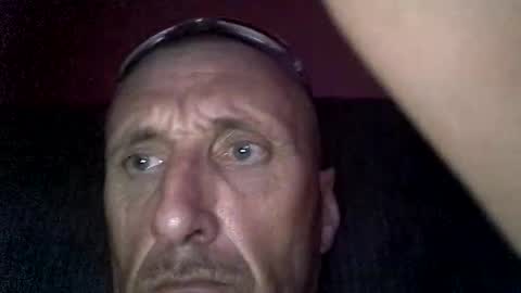 uplatenhorny2379 online show from January 17, 7:38 pm