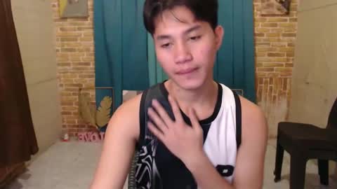 Snapshot of ur_boy_mark chatting on October 25, 10:39 am ur_boy_mark online show from October 25, 10:39 am