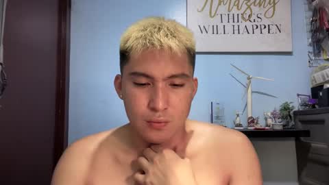 Ur jayqutee online show from March 9, 6:13 pm