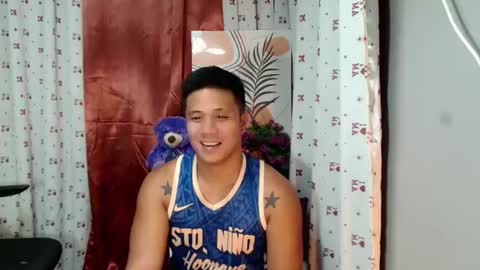 Dave online show from February 7, 5:29 pm