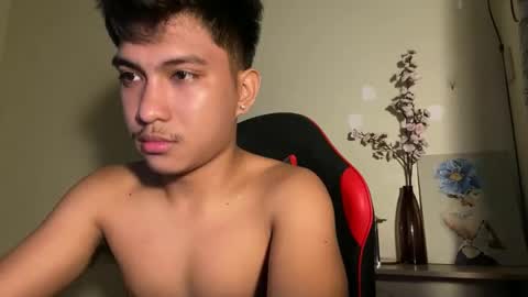 Dannie online show from October 25, 4:31 pm