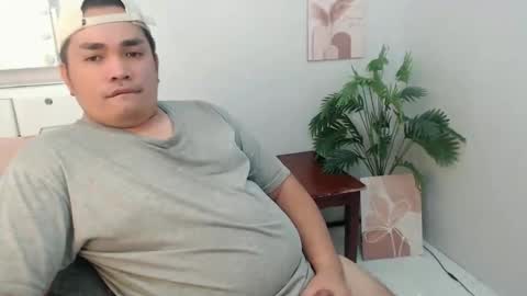 ure_fattytoy143 online show from January 9, 3:17 pm