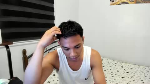 urfucker_vinz online show from July 4, 3:04 pm