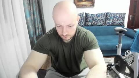 UrGymCrush online show from February 14, 12:19 am