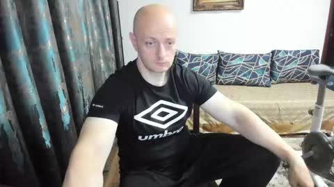 UrGymCrush online show from October 15, 10:50 pm