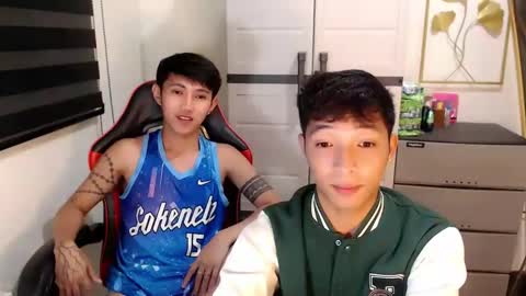 Ethan online show from March 19, 6:11 pm