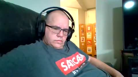 Snapshot of usstarr1 chatting on December 9, 5:24 pm usstarr1 online show from December 9, 5:24 pm