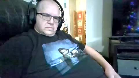 Snapshot of usstarr1 chatting on December 12, 3:59 pm usstarr1 online show from December 12, 3:59 pm