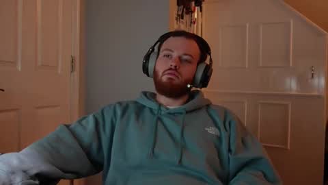 Snapshot of v_for_veng chatting on March 2, 11:39 pm v_for_veng online show from March 2, 11:39 pm